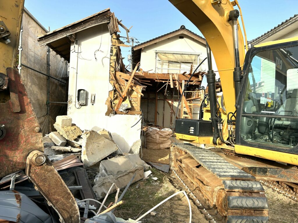 島根県松江市での解体工事施工事例
上屋の解体工事