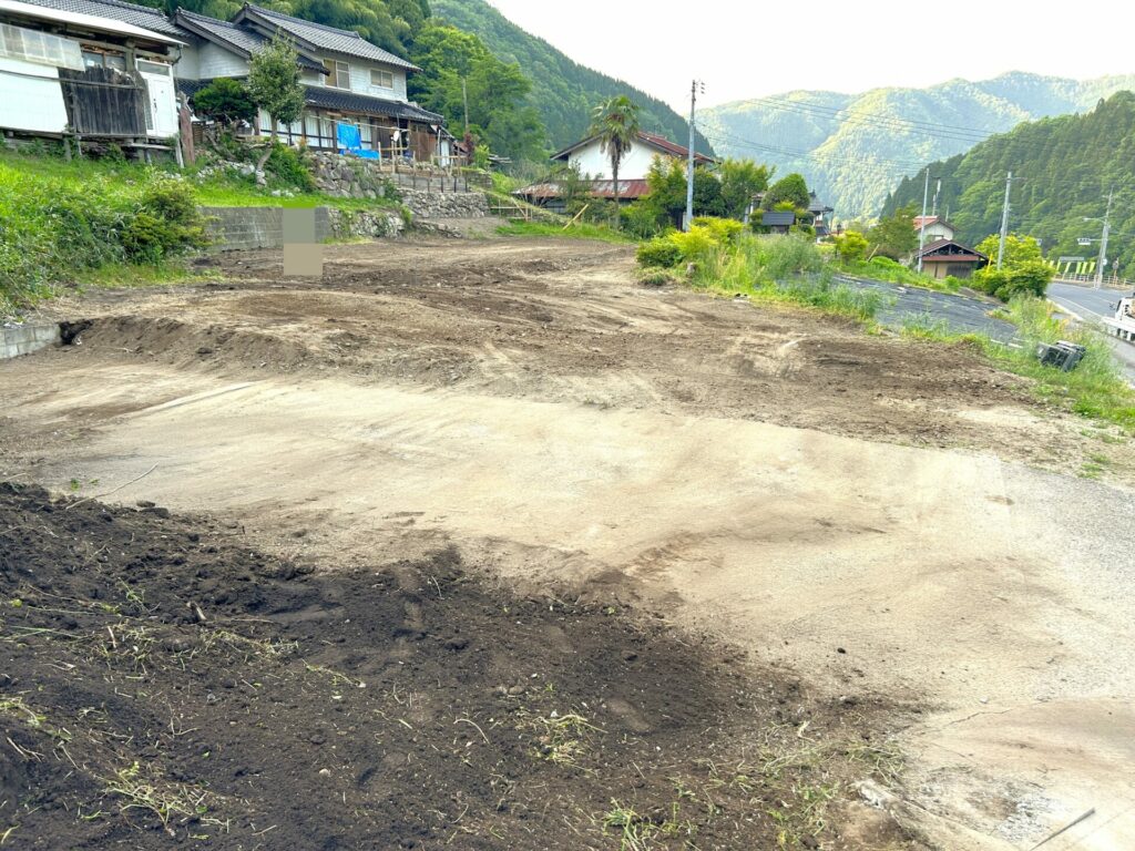 島根県雲南市にて行いました解体工事の施工事例になります。 解体工事後の写真です。